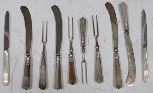 Lot 334 - Four pairs of Georgian agate handled two tine...
