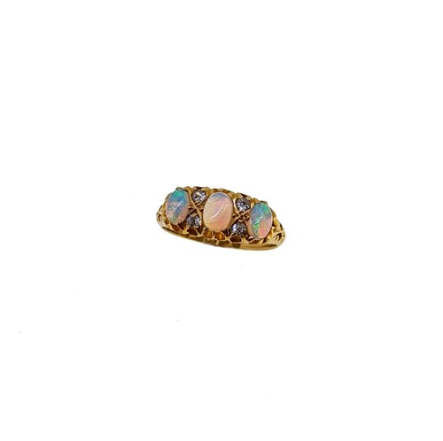 Lot 184 - A late Victorian opal and diamond ring