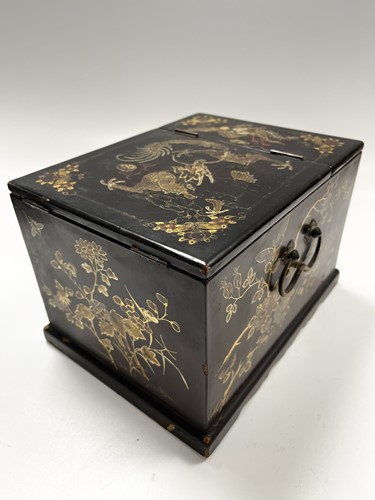 Lot 250 - A small black lacquer Japanese box with mirror
