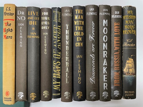 Lot 506 - FLEMING (Ian) James Bond novels lacking dust jackets