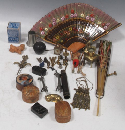 Lot 129 - A clockwork toy mouse, two small straw work...