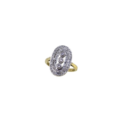 Lot 145 - An Art Deco style diamond set ring