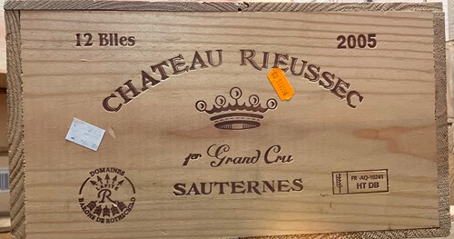 Lot 9 - Chateau Rieussec, Sauternes 1er Grand Cru 2005,...