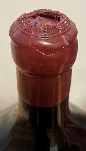 Lot 34 - Château Pichon-Longueville Baron, Pauillac 2me...