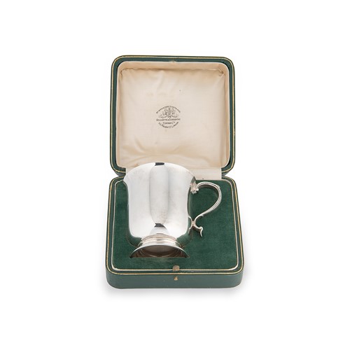 Lot 633 - A George V silver christening tankard.