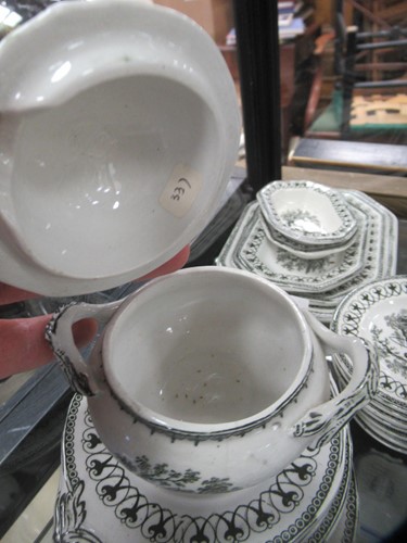 Lot 88 - A 19th century doll's house dinner service in...