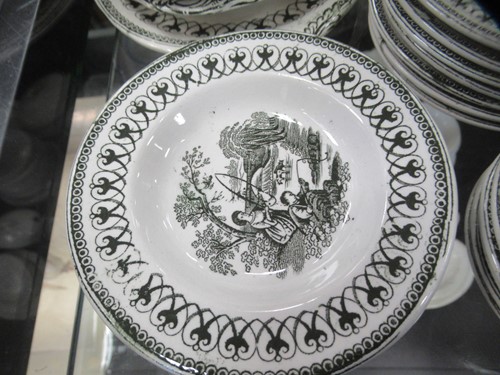 Lot 88 - A 19th century doll's house dinner service in...