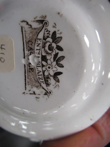 Lot 88 - A 19th century doll's house dinner service in...