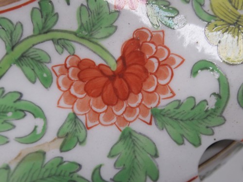 Lot 17 - A part Chamberlain Worcester dessert service...