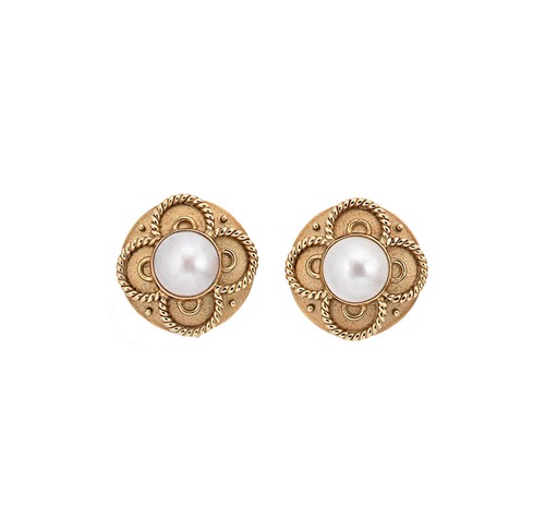 Lot 277 - Deacon and Francis - A pair of Mabé pearl ear studs