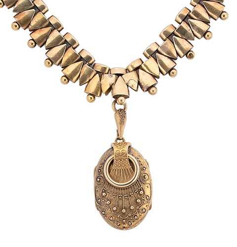 Lot 60 - A Victorian collarette necklace and locket