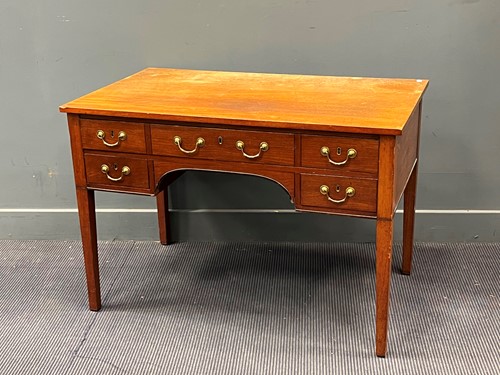 Lot 470 - A 19th century mahogany dressing table 74 x...