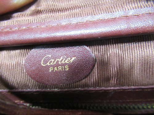 Lot 24 - A Les Must de Cartier camera bag