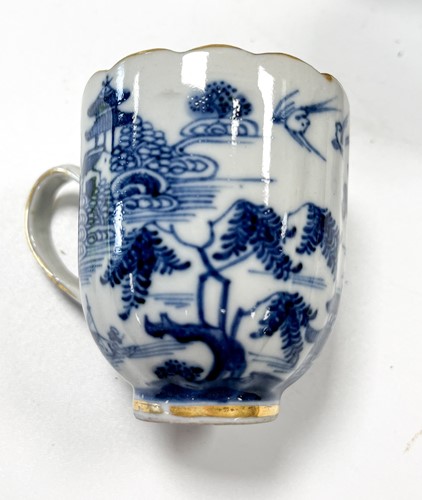 Lot 12 - A Chinese export blue and white porcelain part tea and coffee service, Qing Dynasty, circa 1780