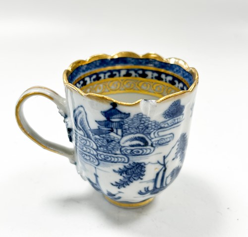 Lot 12 - A Chinese export blue and white porcelain part tea and coffee service, Qing Dynasty, circa 1780