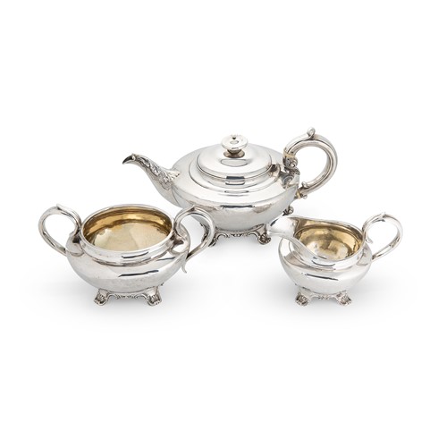 Lot 594 - A William IV silver 3-piece tea set