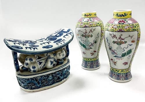 Lot 46 - A pair of Chinese Cantonese porcelain vases, late Qing Dynasty, circa 1900