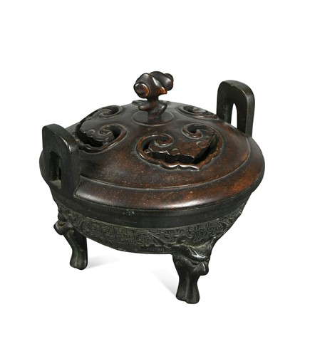 Lot 64 - A Chinese bronze tripod censer in archaic style, Qing Dynasty, 19th century