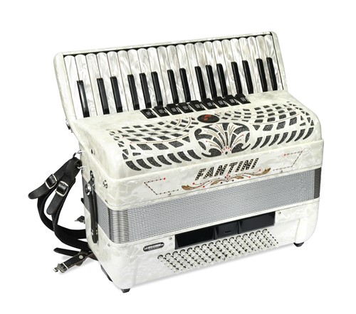 Lot 750 - A Fantini piano accordion, Italian