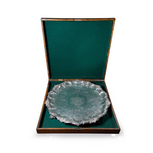 Lot 595 - A large and impressive William IV silver salver, mark of William Ker Reid