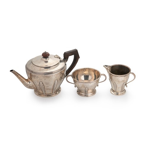 Lot 658 - A George VI silver 3-piece tea set