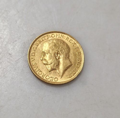 Lot 369 - A 1911 Gold Sovereign