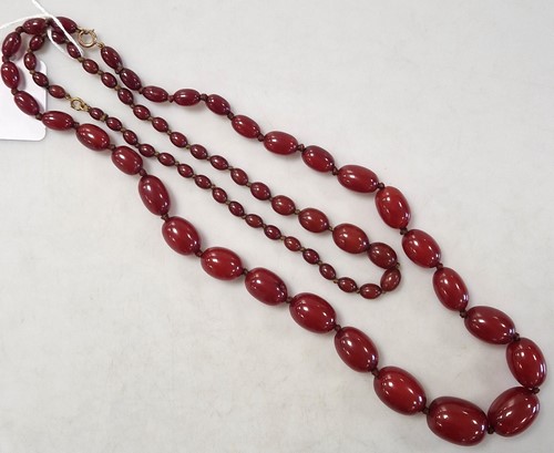 Lot 322 - Two bakelite bead necklaces, gross weight 104.4g