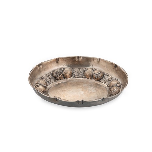 Lot 537 - A continental metalwares silver fruit bowl