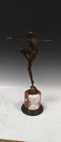 Lot 150 - An Art Deco style Ballet Russe type figure...