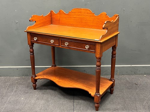 Lot 536 - A late Victorian mahogany wash stand 94 x 92 x...