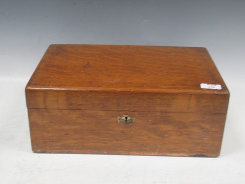 Lot 242 - A stereoscope together with various...