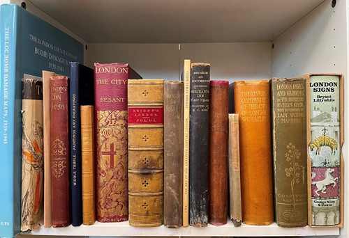 Lot 414 - London - history and topography.