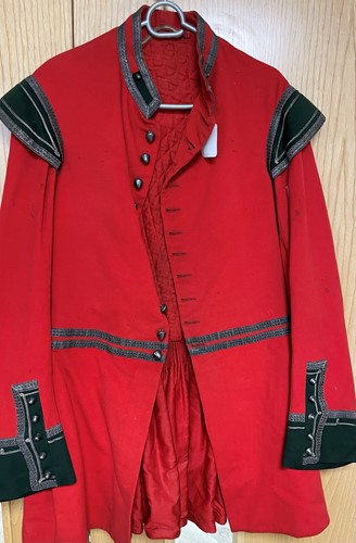 Lot 334 - A Thames Waterman Livery Company ceremonial tunic