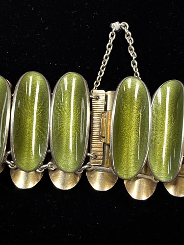 Lot 135 - Willy Winnaess for David Andersen of Norway, a silver and enamelled bracelet