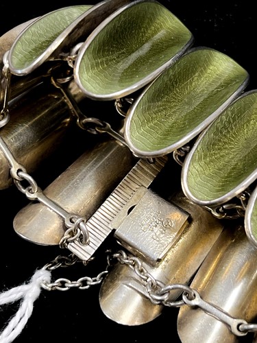 Lot 135 - Willy Winnaess for David Andersen of Norway, a silver and enamelled bracelet