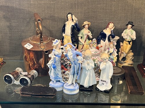 Lot 22 - Collection of porcelain and bone china...