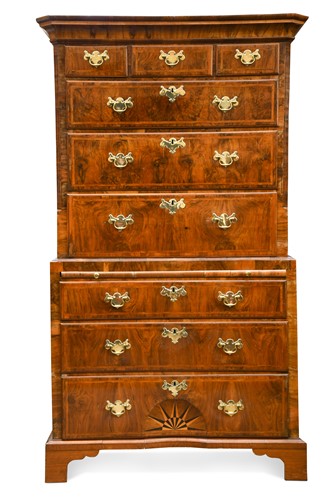 Lot 668 - A walnut chest on chest, 18th century