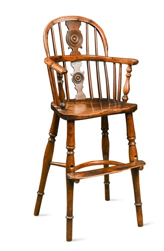Lot 489 - A yew and elm child's Windsor high chair, 19th century