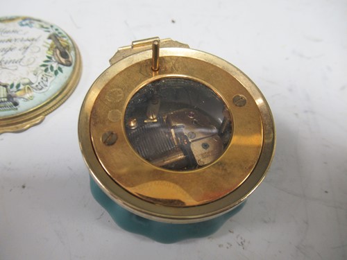 Lot 129 - A collection miscellaneous china and brassware...