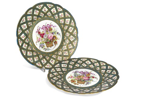 Lot 166 - A pair of Sèvres porcelain cabinet plates, 19th century