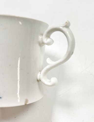 Lot 108 - A rare William Reid Liverpool coffee can, circa 1756 - 60