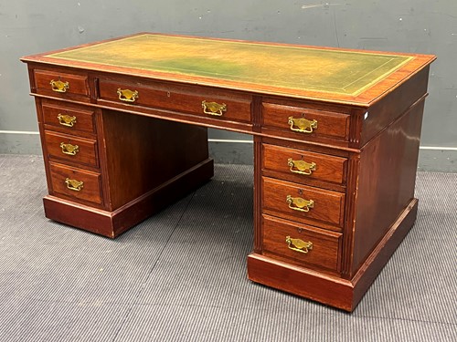 Lot 396 - An Edwardian mahogany pedestal desk, with...