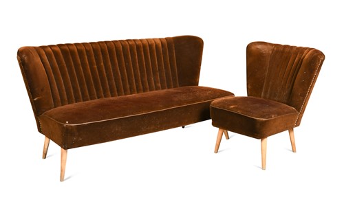 Lot 637 - A Mid-century Hungarian three-piece suite, circa 1970