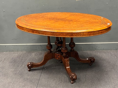 Lot 445 - A late Victorian walnut and parquetry breakfast table