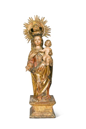 Lot 24 - A Spanish carved and polychrome decorated figure group of the Madonna and Child, 17th century