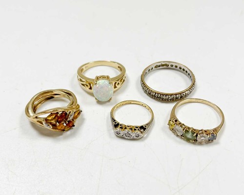 Lot 202 - A diamond set three stone ring, stamped '18CT...