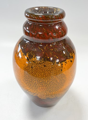 Lot 4 - A Muller Frères glass vase