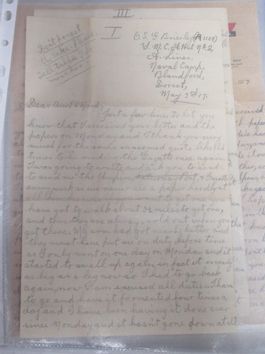 Lot 100 - A folder of First World War letters, Royal...