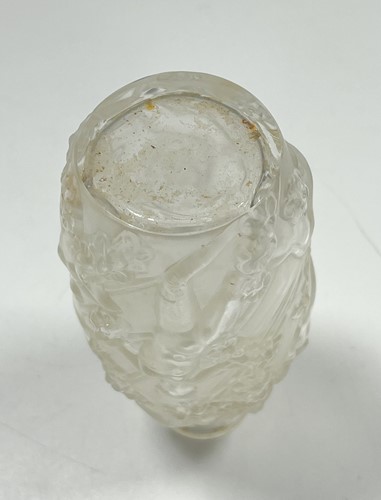 Lot 1 - Femme Fleurs, a Lalique frosted glass bud vase
