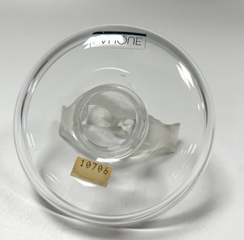 Lot 1 - Femme Fleurs, a Lalique frosted glass bud vase